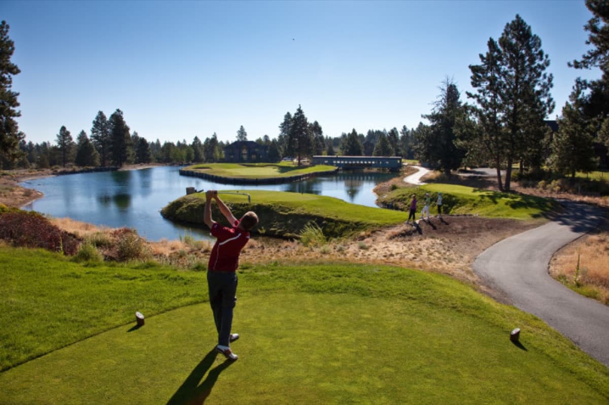 Lost Tracks Golf Club in Bend, Oregon
