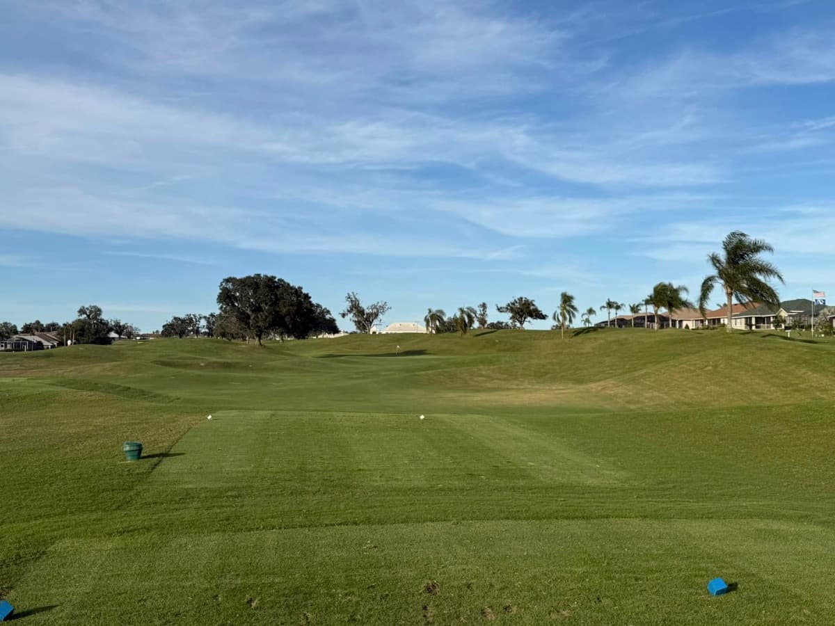 Huntington Hills Golf & Country Club in Lakeland, Florida
