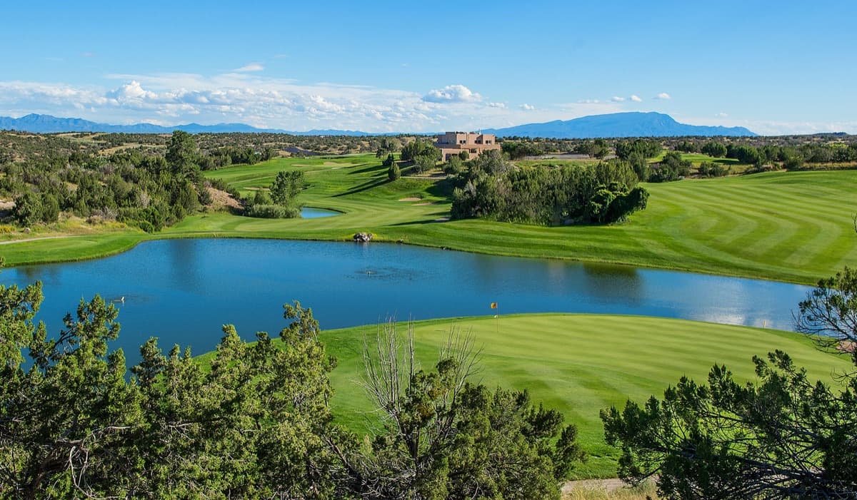 Pueblo de Cochiti Golf Course in Santa Fe, New Mexico