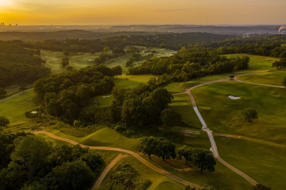 The Canyons at Blackjack Ridge golf course in Tulsa, Oklahoma