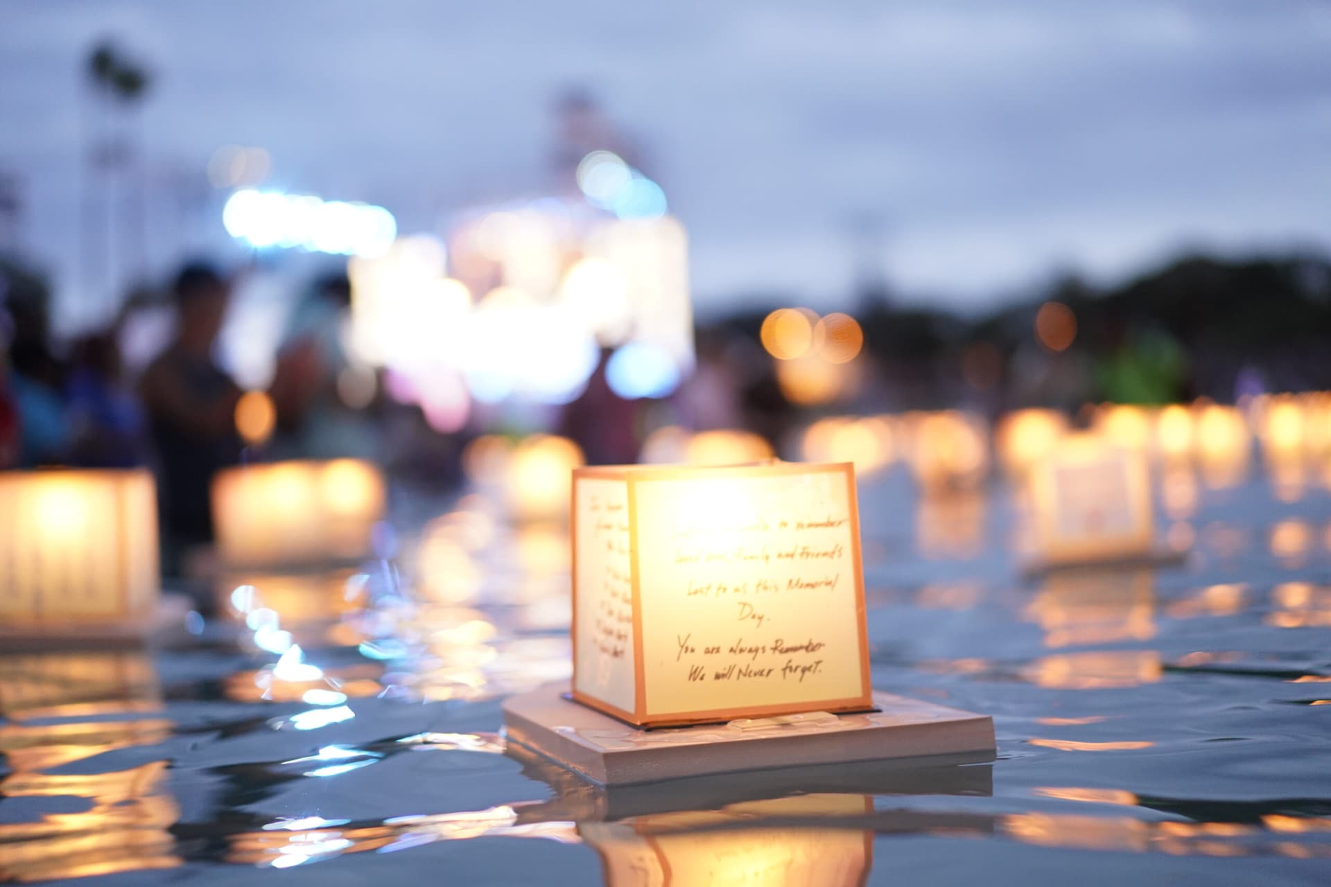 Shinnyo Lantern Floating on Memorial Day in Honolulu, HI