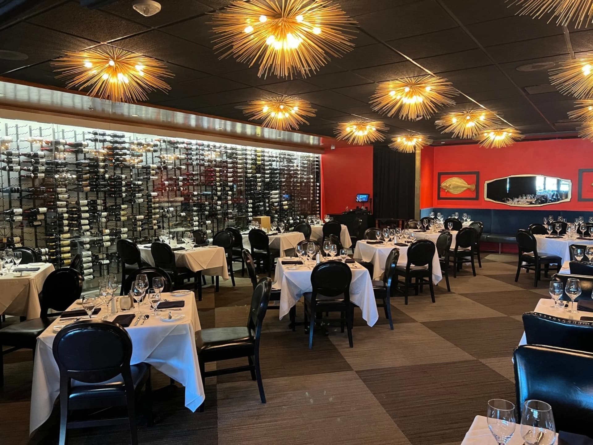 Joe Muer Seafood on the riverfront in Detroit, MI